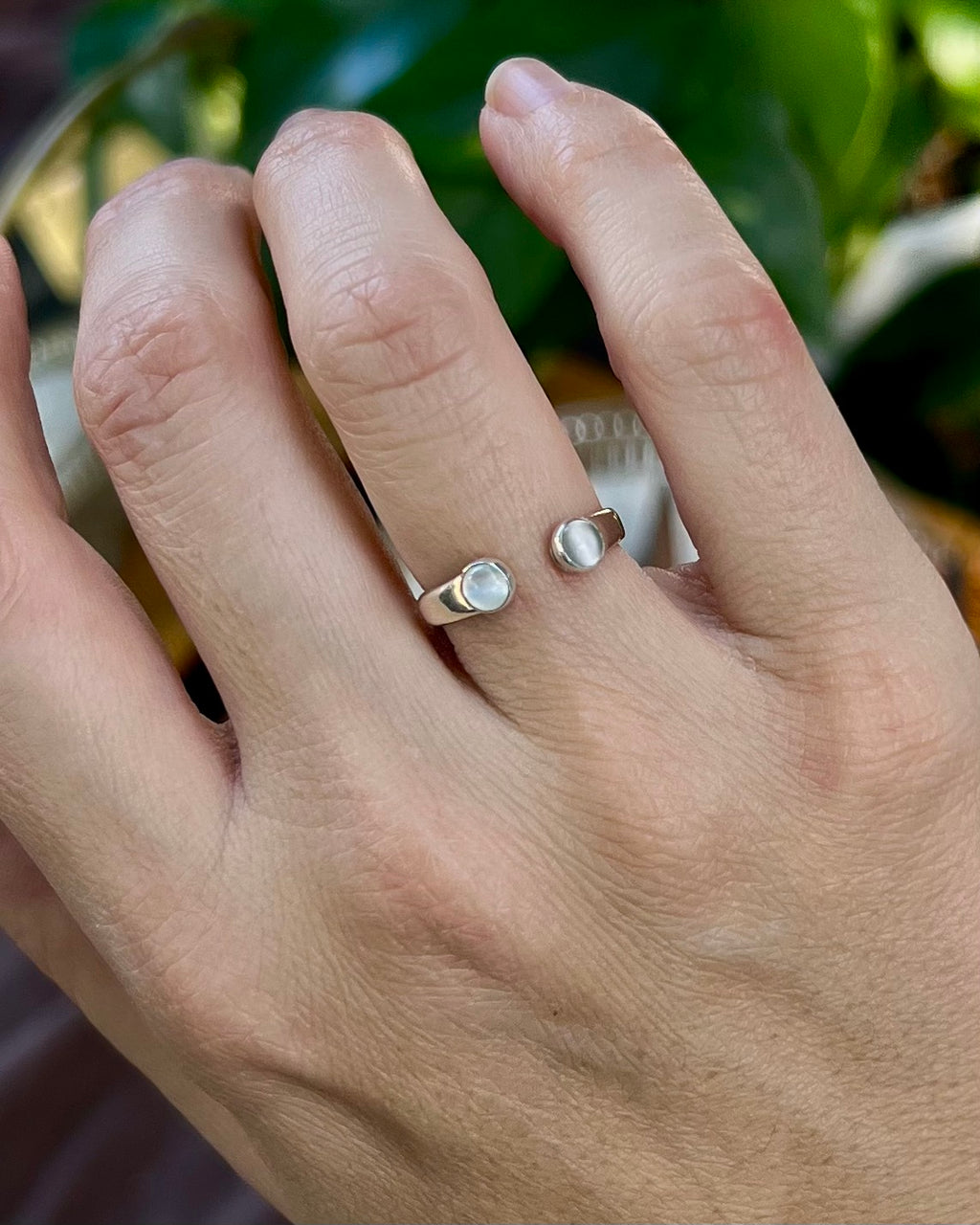 Allseer Ring - White Moonstone